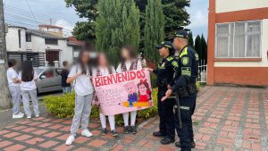 Policía Nacional acompañó el regreso a clases en Santa Rosa de Cabal