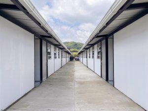 Entregan aulas temporales para garantizar clases en la I.E. Veracruz de Santa Rosa de Cabal