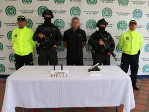 CAPTURADO ALIAS “PIPE”, PRESUNTO SUCESOR DE “LA NEGRA” Y SEÑALADO SICARIO VINCULADO A HOMICIDIOS