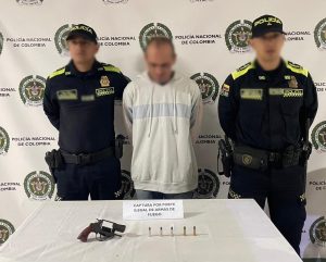 ¡CAYÓ PRESUNTO PERFILADOR DEDICADO AL HURTO! POLICÍA EVITÓ POSIBLE ATRACO